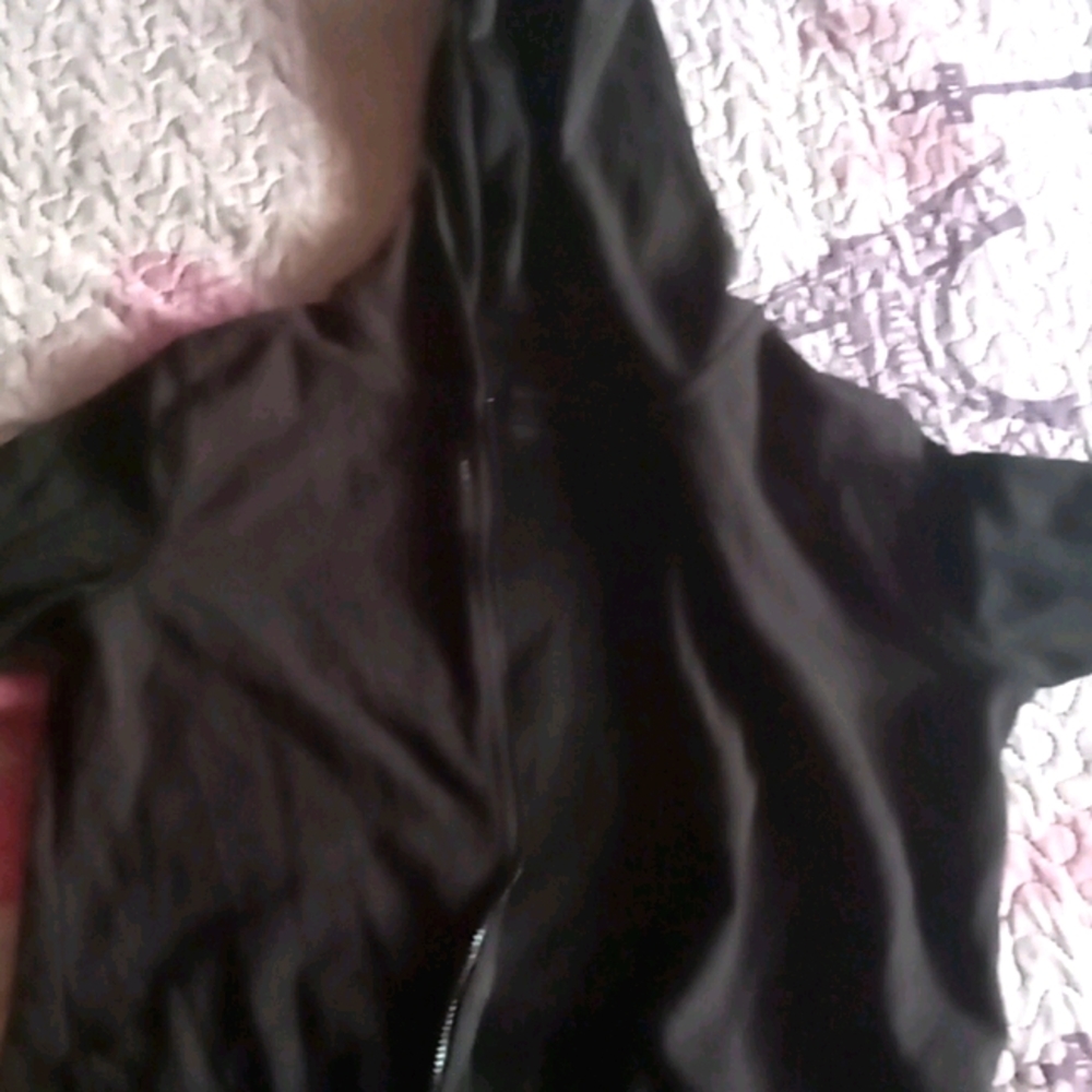 Selling this reebook sweter you can style it with